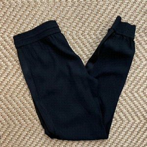 Aritzia Wilfred Free - Joggers made in Japan - Black - Size 4